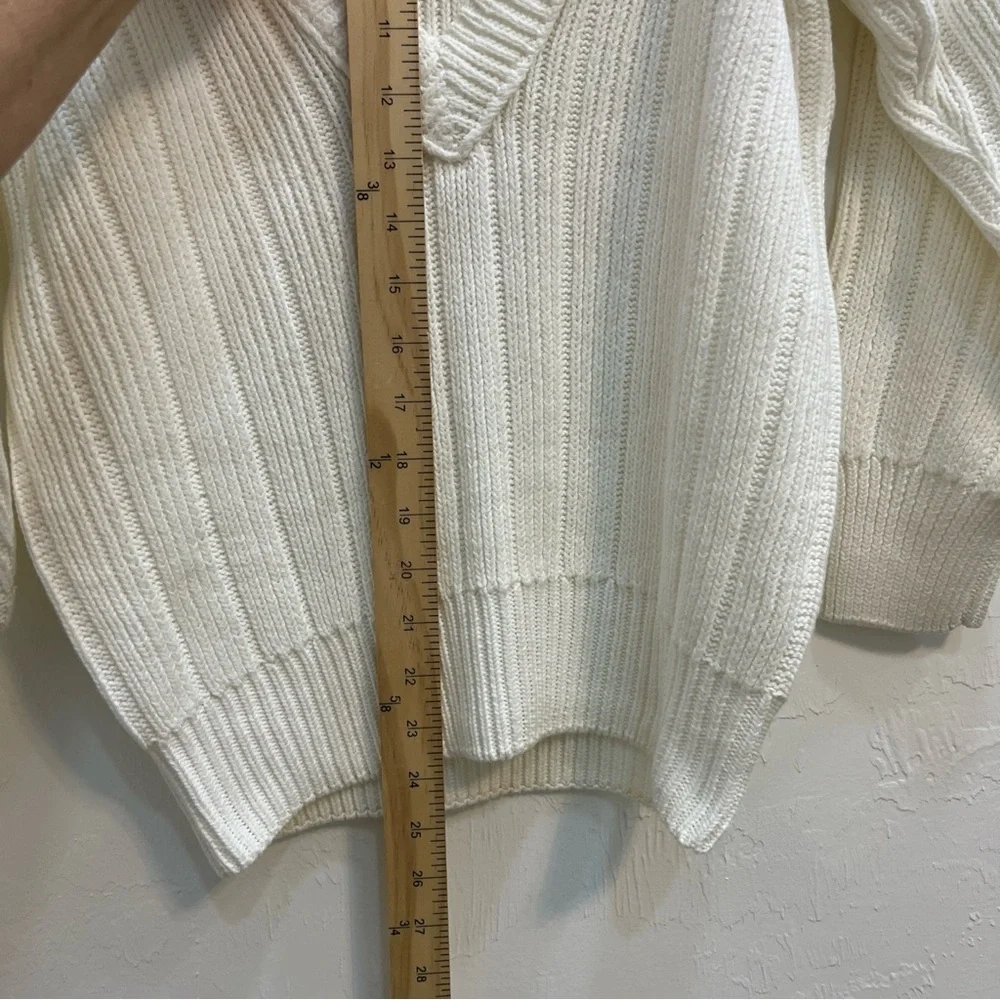 In Between Women White Knit Sweater Size S Oversized‎